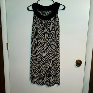 Sleeveless dress